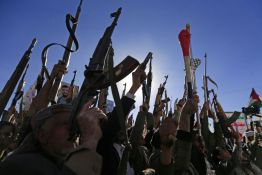 Yémen: les Houthis affirment avoir visé un pétrolier en mer Rouge 