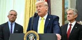 Trump menace de se retirer des négociations de paix en Ukraine