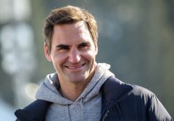 Pour Federer, le tennis doit encore attendre