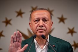 Erdogan dit qu'une levée prochaine des sanctions américaines contre la Turquie est en vue