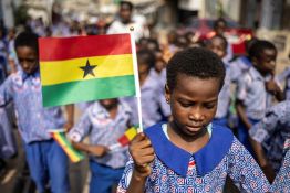 Ghana: les ministres de la Défense et de l'Environnement tués dans un accident d'hélicoptère