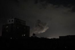 Yémen: les Houthis font état de 12 morts dans des bombardements imputés aux États-Unis