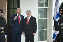 Syrie: Trump confiant de pouvoir régler le \