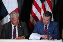 Canal: Panama et Washington à la recherche d'un compromis pour le transit militaire