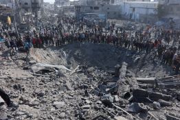 Gaza: 25 morts dans des frappes israéliennes, selon la Défense civile