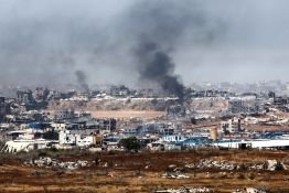 Gaza: la Défense civile annonce 25 morts dans des tirs israéliens près d'un centre de distribution d'aide