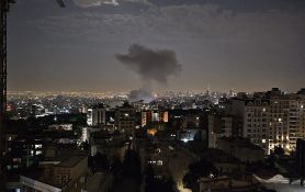 Israël entame une nouvelle soirée de frappes contre l'Iran, testant ses défenses