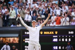 Wimbledon: Sinner détrône Alcaraz et venge son échec parisien