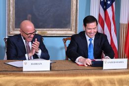 Washington et Bahreïn paraphent un accord sur le nucléaire civil