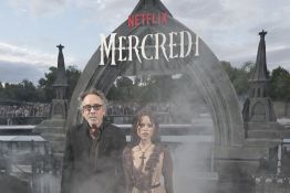 La Série «Mercredi» revient sur Netflix avec du sang neuf glaçant