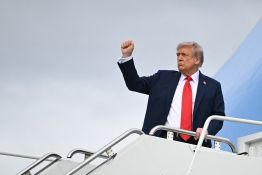 Trump salue de «grands progrès» avec Moscou avant une réunion clé à Washington