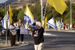 Immense manifestation à Tel-Aviv en soutien aux otages israéliens à Gaza