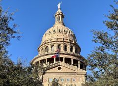 Le Texas adopte une carte électorale redécoupée à la demande de Trump