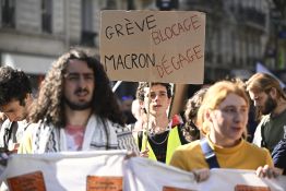 Macron II: une instabilité inédite au sein de la Ve République