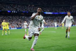 Le Real reprend provisoirement la tête, Mbappé touché