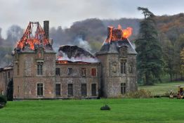 Incendie dévastateur à la chartreuse du Mont-Dieu classée, le «Notre-Dame des Ardennes»