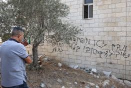 Cisjordanie: l’armée israélienne tue deux suspects tandis qu’une mosquée est incendiée