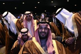 L'Arabie saoudite maintient une politique de dépenses déficitaires pour soutenir ses réformes