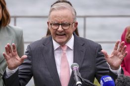 Aujourd’hui en Australie : fin des réseaux sociaux pour les moins de 16 ans