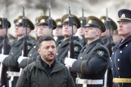 Ukraine: les négociations reprendont mercredi à Abou Dhabi