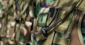 L'armée commence à enrôler des soldats