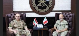 Le commandant de l'armée italienne reçu par le général J. Aoun