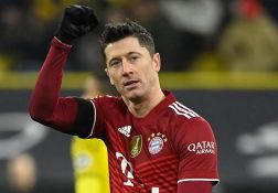 Bundesliga : Le Bayern mate Dortmund 3-2, doublé de Lewandowski