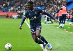 Le PSG recrute définitivement le défenseur portugais Nuno Mendes