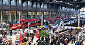 Pourquoi les supermarchés convoitent les lieux de transit