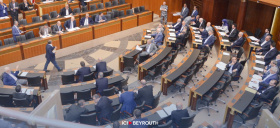 Parlement : Salaires des fonctionnaires et lobbying présidentiel