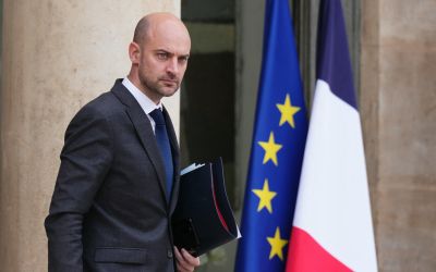 La lutte contre l’EI, «priorité absolue», dit le chef de la diplomatie française