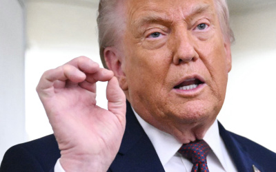 Trump brandit la menace contre l’Iran tout en restant ouvert aux négociations