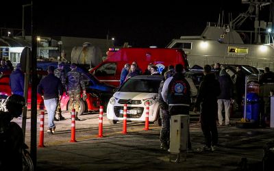 Grèce: Au moins 15 migrants tués dans la collision de leur embarcation avec un bateau des gardes-côtes