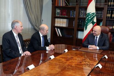 Le Drian en tournée diplomatique au Liban
