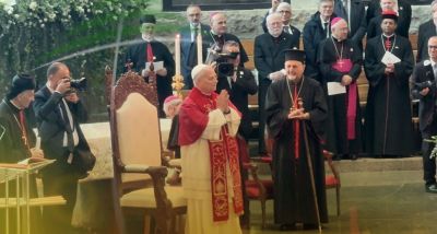 Le pape Léon XIV accueilli avec ferveur à Harissa