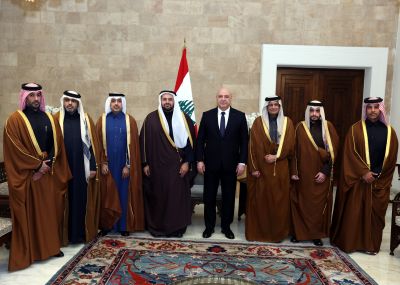 Al-Khulaifi: le Qatar va financer le rapatriement de 100.000 déplacés syriens et annonce une aide élargie à Beyrouth
