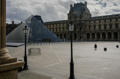 Reconduction de la grève au Louvre: accès limité aux chefs-d’œuvre