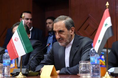 L’Iran «soutiendra résolument» le Hezbollah (conseiller du guide suprême)