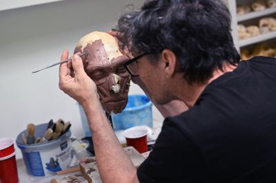 Mos’anne, une femme du Mésolithique, recréée grâce à la science et à l’art