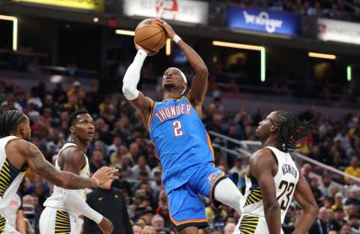 NBA: Gilgeous-Alexander marque 55 points, son record, après une nouvelle double prolongation