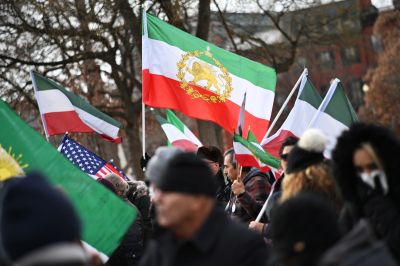 Iran: heurts dans le Grand Bazar de Téhéran au 10ᵉ jour de contestation