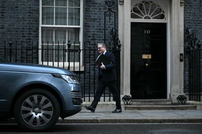 Réchauffement climatique: risques migratoires et tensions nucléaires, selon un rapport secret britannique