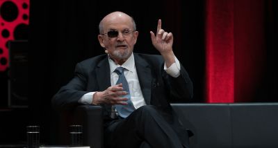 Attaque contre Salman Rushdie: le verdict tombe ce vendredi