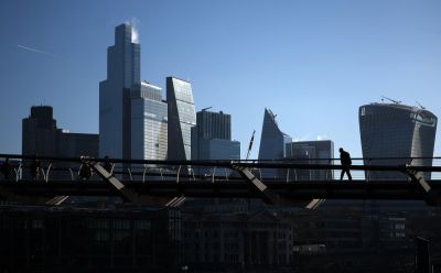 Plongeon des Bourses européennes face à la tempête douanière