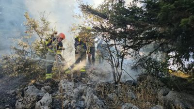 Incendies dans le Akkar: l’armée mobilise ses hélicoptères face à un feu ravageur