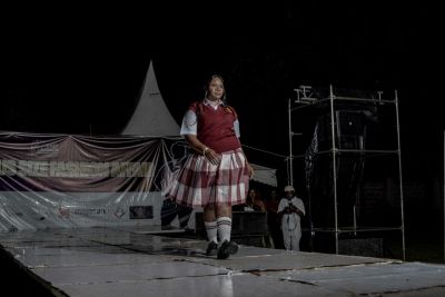 Défilé au Kenya: la mode grande taille en majesté