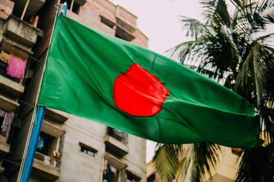 Au moins cinq morts dans un séisme au Bangladesh