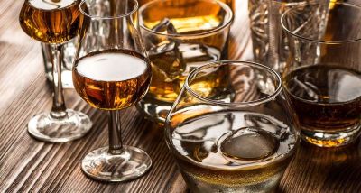 Entre inflation des bouteilles et nouveaux goûts, la consommation mondiale de vin au plus bas depuis 1961