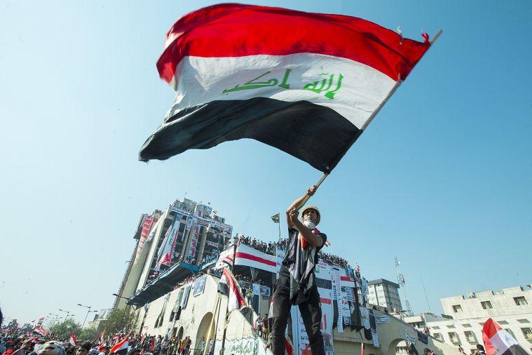 Irak: explosion dans un champ pétrolifère, opérations suspendues 
