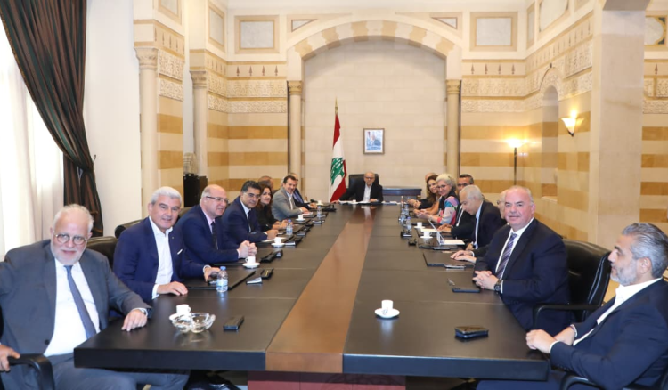 Aoun au Cabinet: Le langage du dialogue doit primer sur la guerre